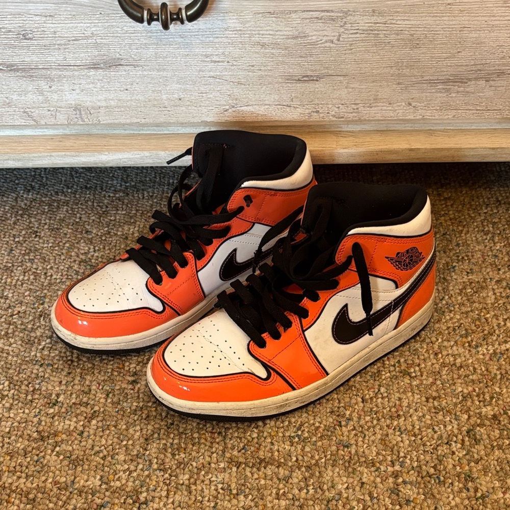 Nike High-Top Sneakers in Orange and Black